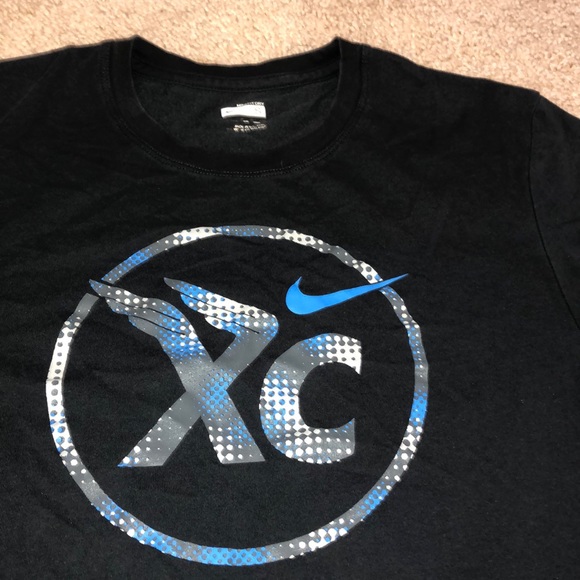 Nike dri fit shirt - Picture 4 of 5